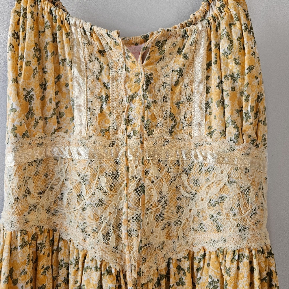 Nolita Yellow and White Lace Floral Midi Dress - Picture 4 of 7
